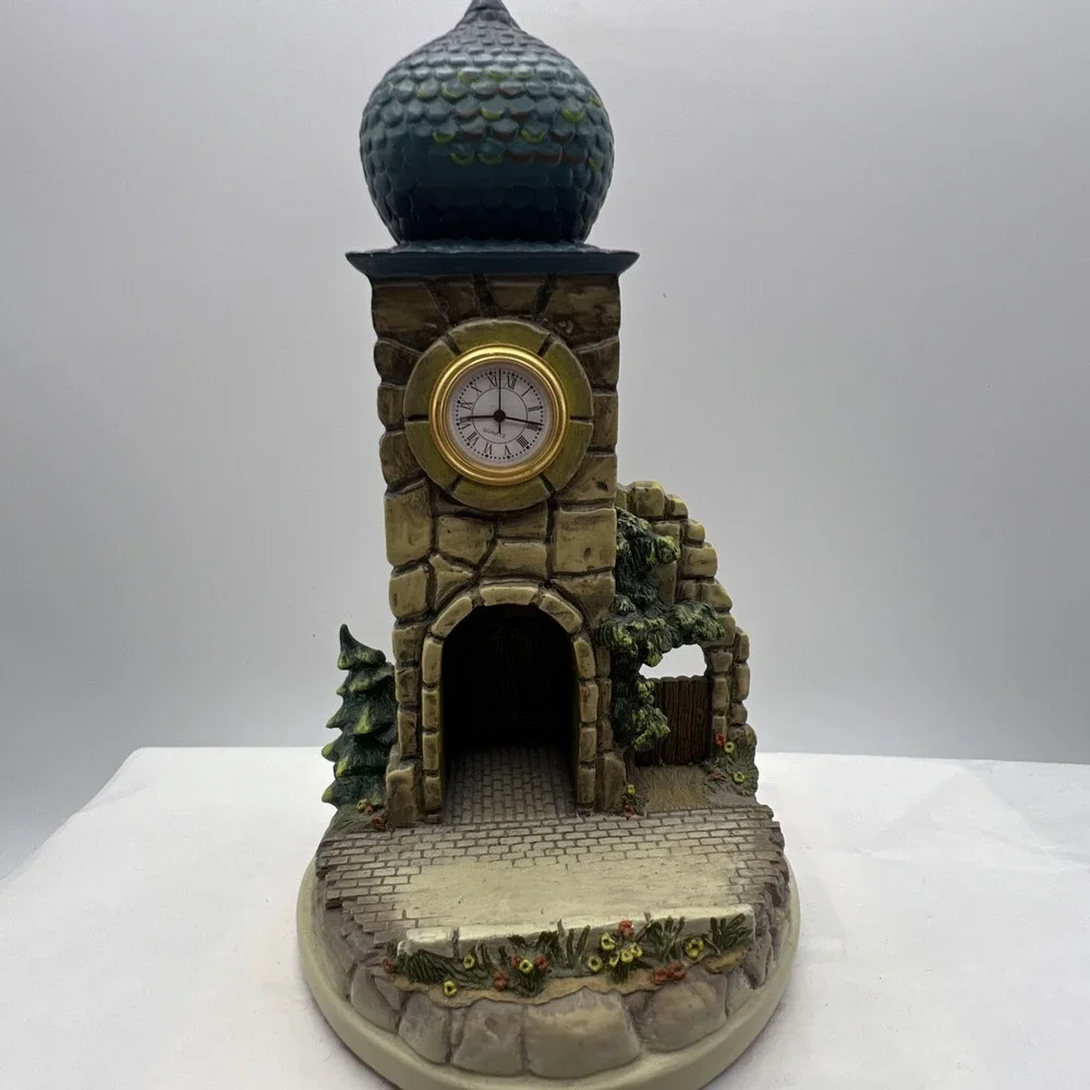 RARE Goebel/Olszewski Mail is Here Clock Tower Vignette w/Coach 1992 931D